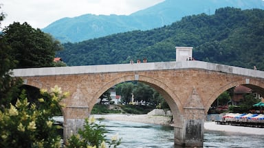 'River: Neretva
Completed: 1682
Trivia: The imposing Kamena cuprija (Stone Bridge) was destroyed during WWII, but was rebuilt in 2009.'
#waterlust
P.S. I am crazy in love with this bridge. Each time I head back to Bosnia, there's something calling me back to it.