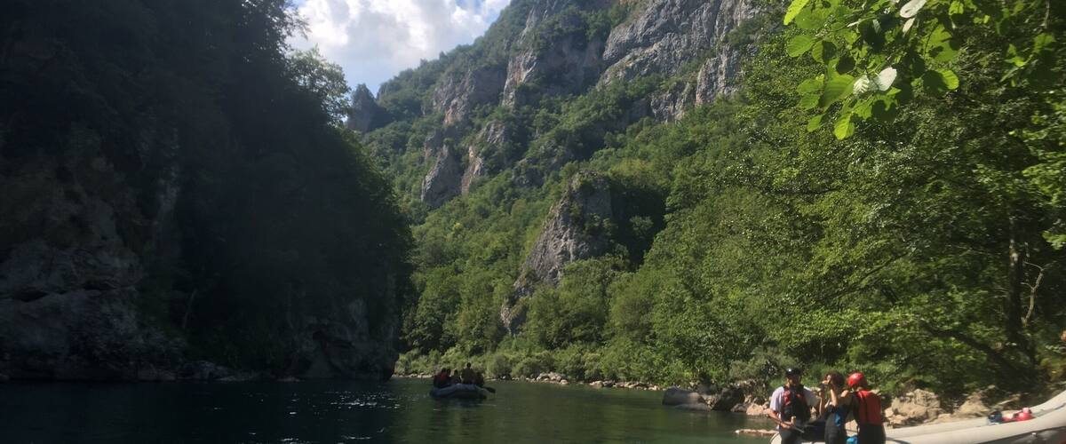 Rafting this incredibly beautiful canyon with mind blowing clarity & turquoise attributes.