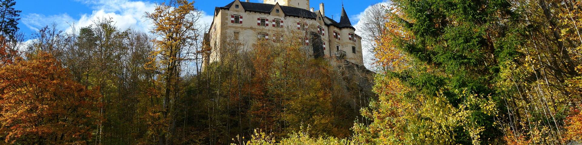 OTTENSTEIN AUSTRIA, novembar 05. 2023. The impressive Castle Ottenstein in Waldviertel, Lower Austria