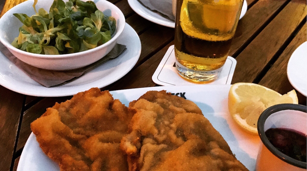 Lugeck...nice find. I recommend it for the Wiener schnitzel.