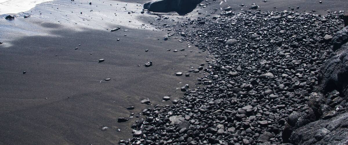 Big Island Ocean Black Sand Beach