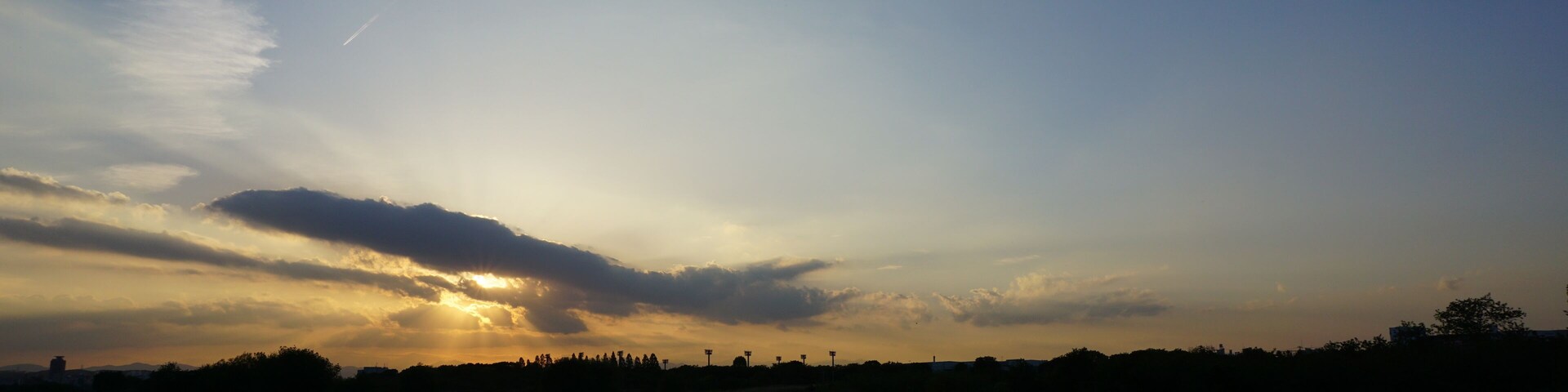 多摩川の夕日(南多摩駅付近)