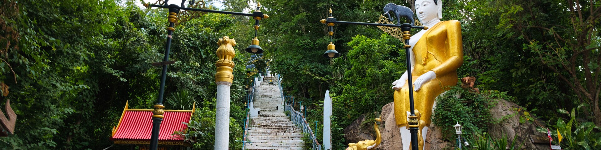 ワット カオループチャーン ピチット・タイ วัดเขารูปช้าง พิจิตร Phichit, Thailand