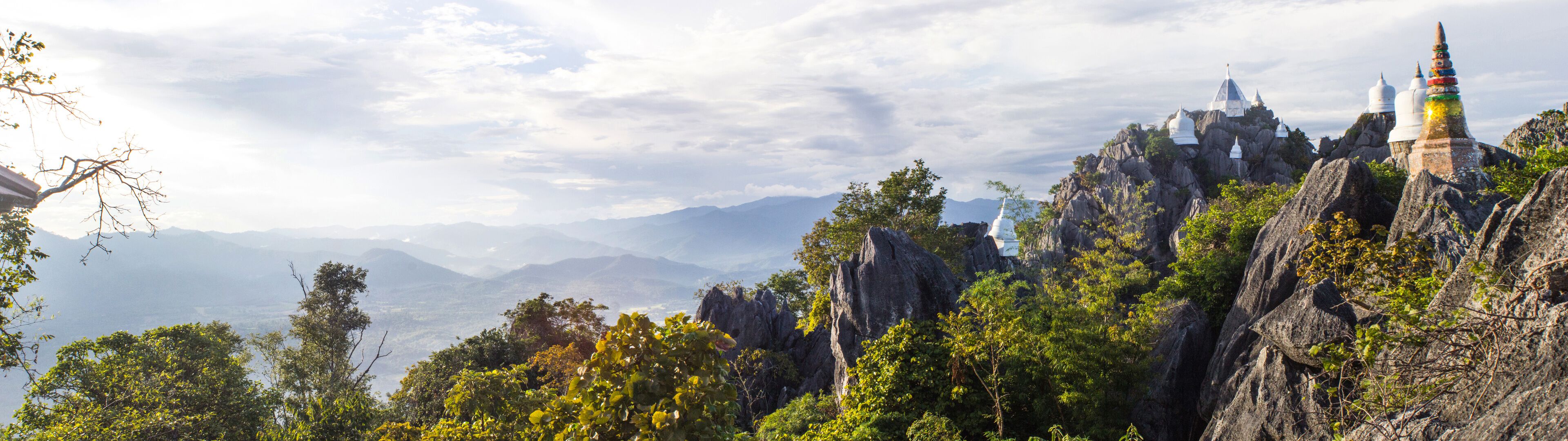 Wat Chaloem Phra Kiat Phrachomklao Rachanusorn,Wat Praputthabaht Sudthawat pu pha daeng a public temple on the hill in Lampang Thailand.