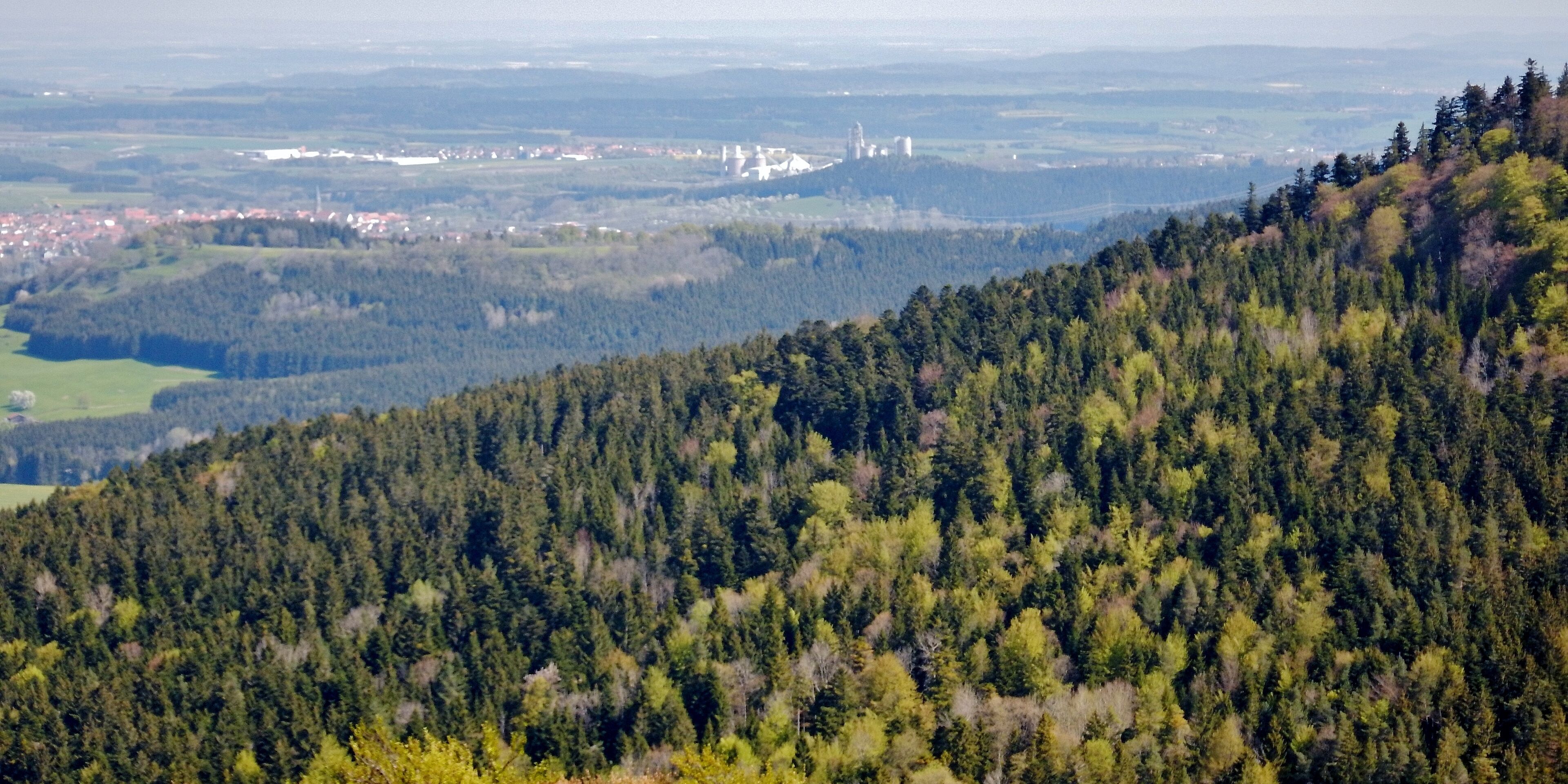 Ausblick vom Lembergturm 33 m hoch auf 1019 m. ü. NN: 1899 von Ph. Ant. Fauler Freiburg