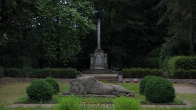 Treuenbritzen, in Brandenburg. Die GrÀber der gefallenen Deutschen steht unter Denkmalschutz.
