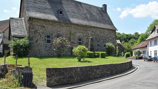 Die ev. Kirche in Weipoltshausen (Lohra)