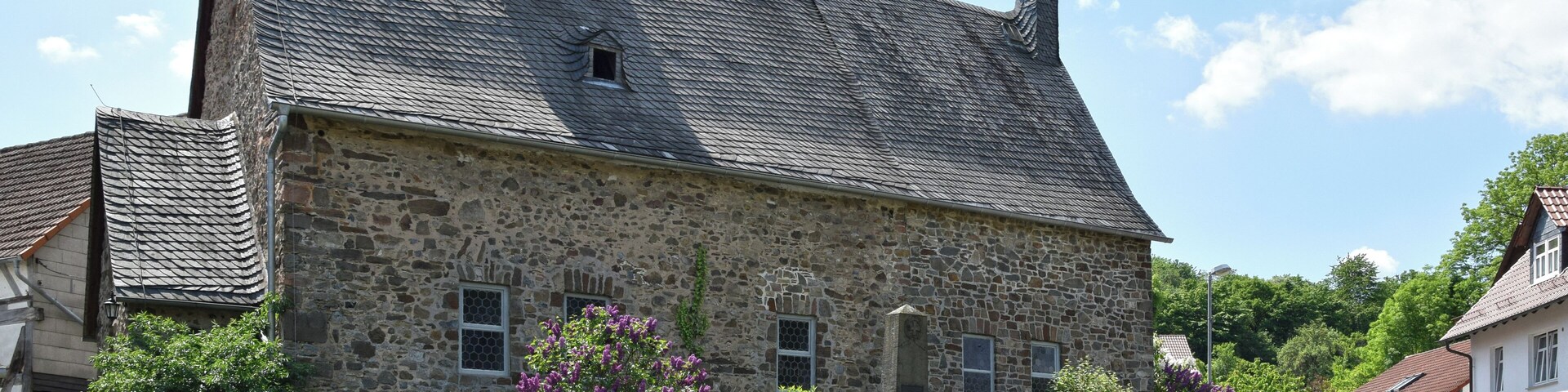 Die ev. Kirche in Weipoltshausen (Lohra)