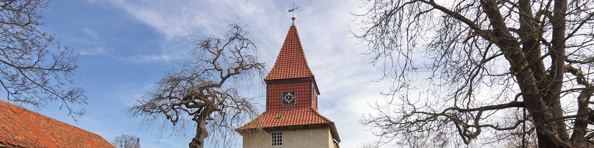 St. Johannes des Täufers-Kirche in Wettmershagen (Calberlah), Niedersachsen, Deutschland