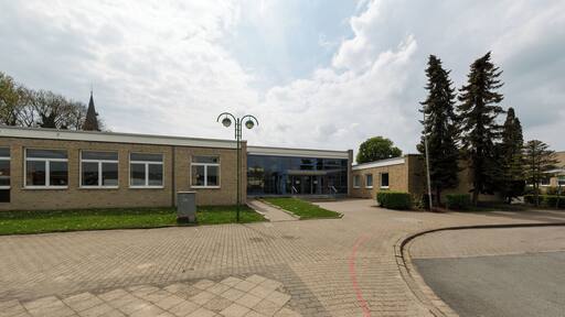 Entrance of the Friedrich Busse school, Sibbesse, Lower Saxony, Germany