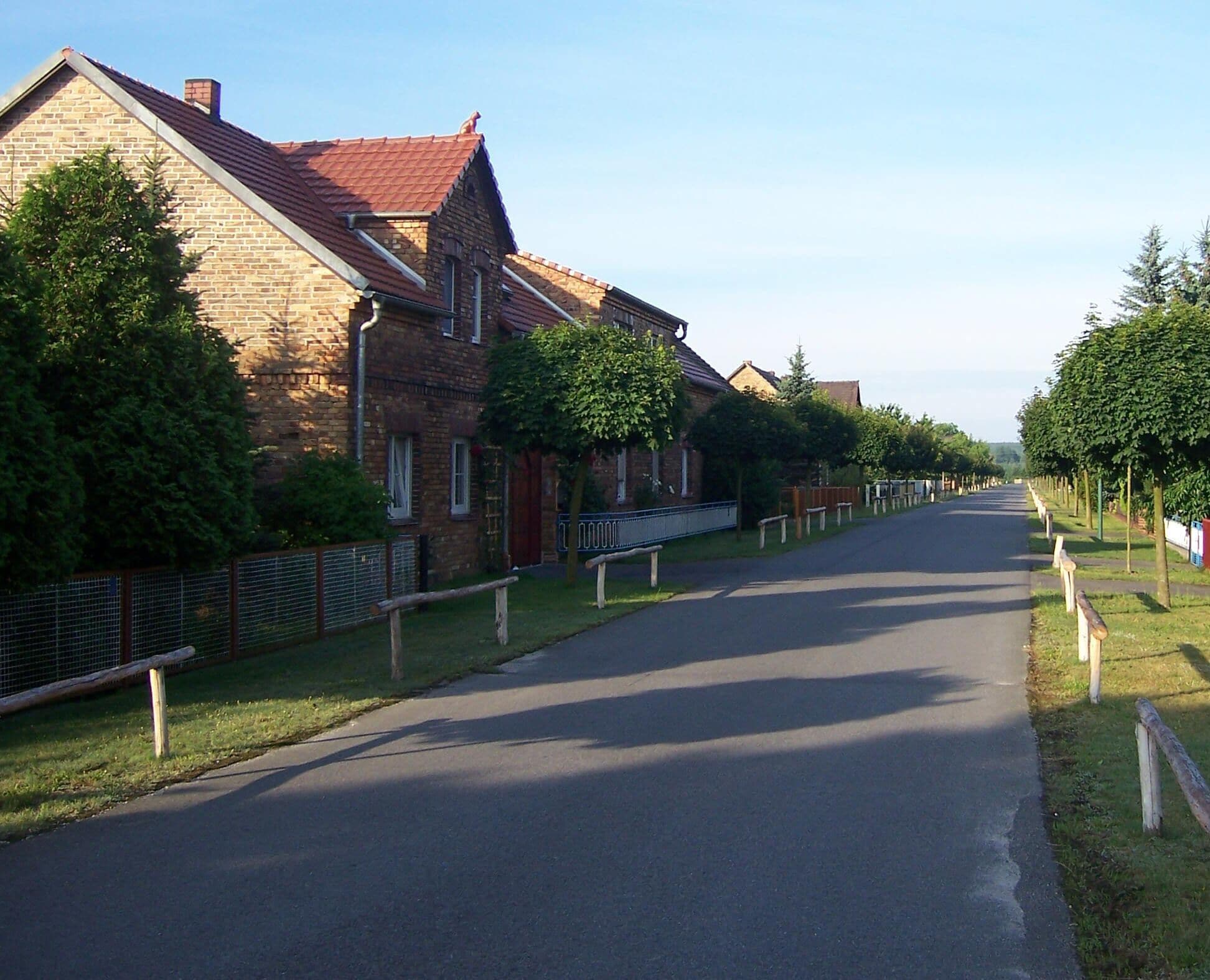 Dorfstraße von Mulkwitz (Oberlausitz, Sachsen)