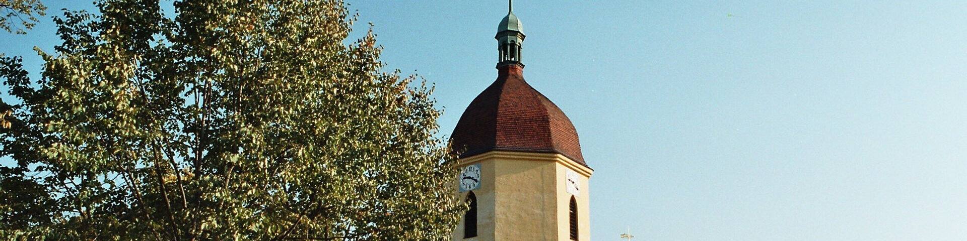 This is a photograph of an architectural monument. It is on the list of cultural monuments of Schleife, no. 09285656