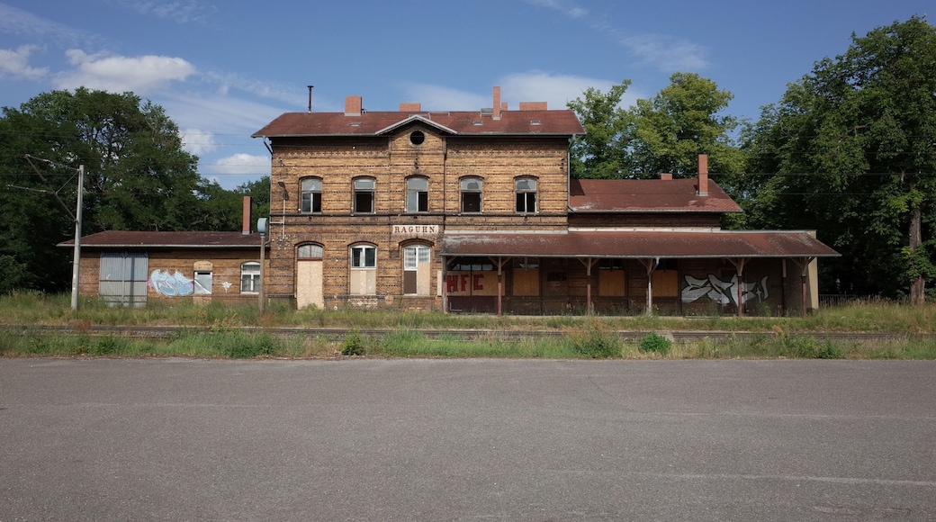 Stadt Raguhn-JeĂnitz, ehemaliger Bahnhof im Ortsteil Raguhn.