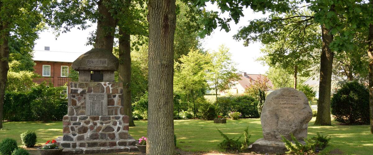 Fotos aus Brokstedt Dieses Bild wurde im "Friedenseichenplatz" in Brokstedt aufgenommen.
