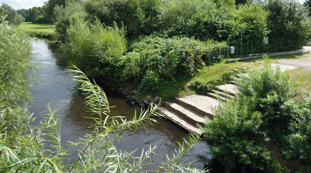 Hitzhusen, Kanuanlegestelle an der Bramau