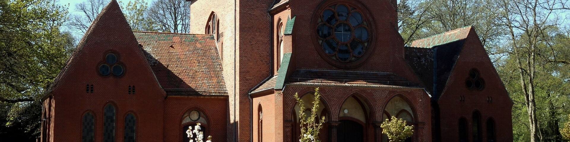 Die Kapelle auf dem Parkfriedhof Eichhof.