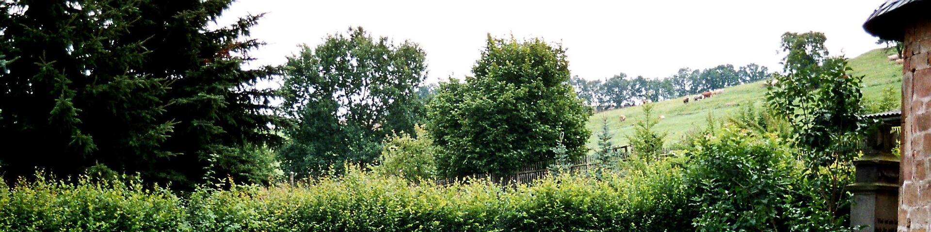 Kleinebersdorf, the churchyard