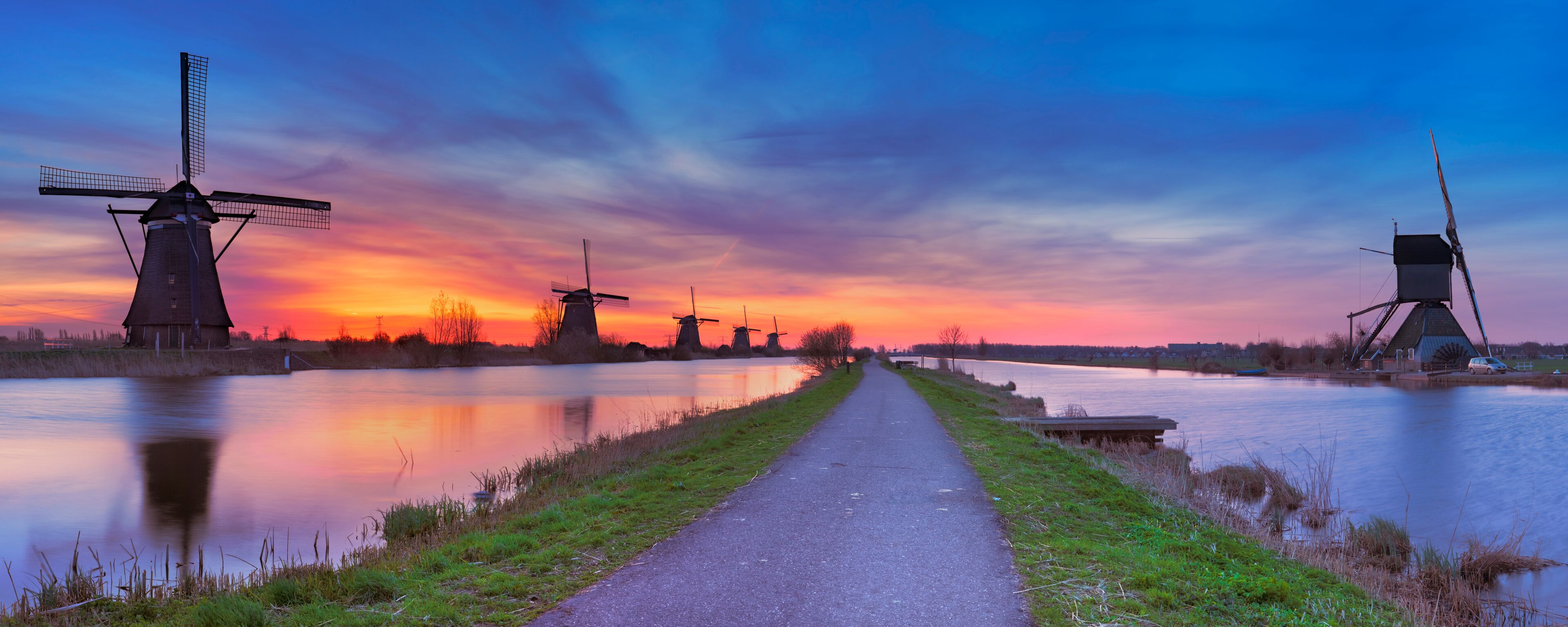 Traditional windmills at sunrise, Kinderdijk, The Netherlands