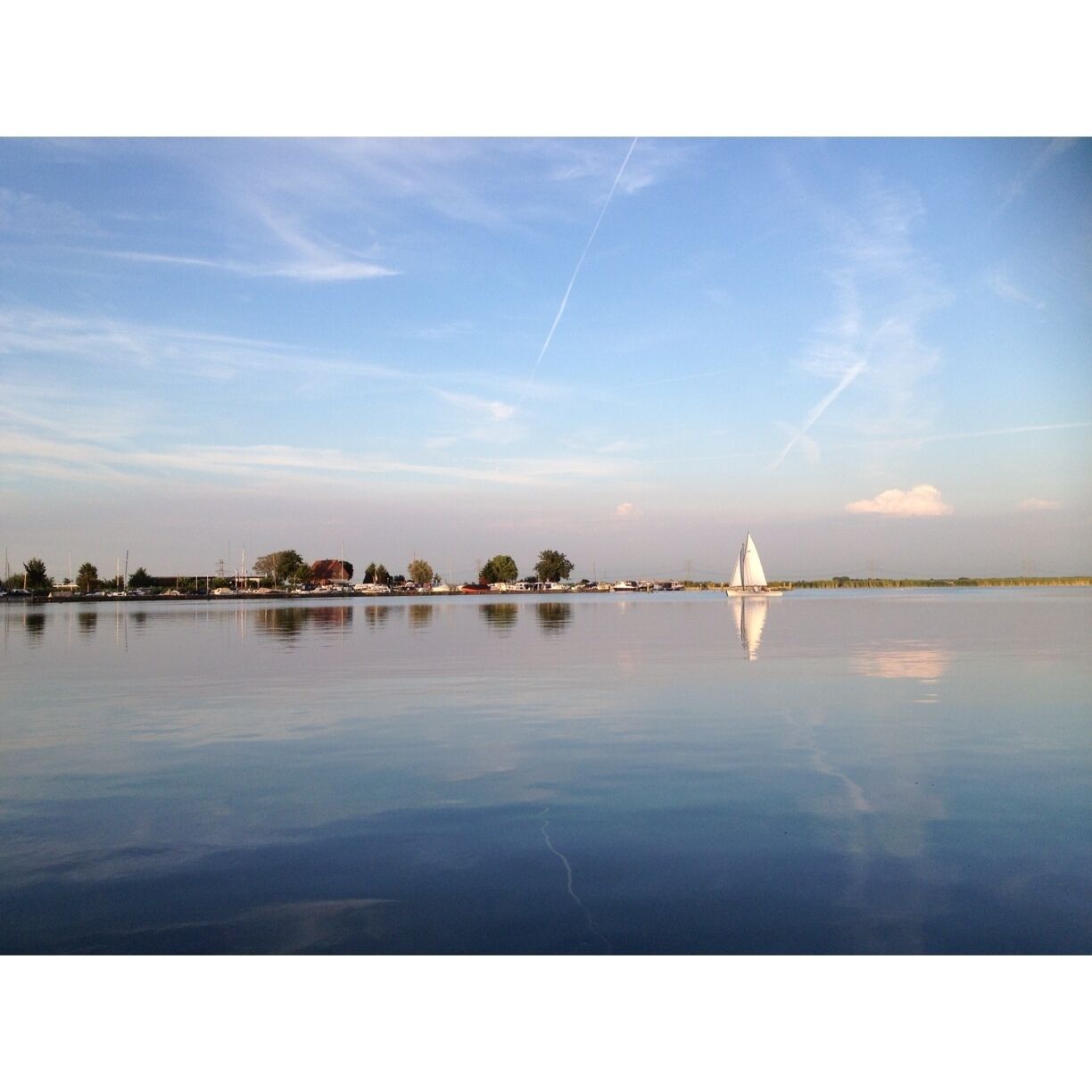 A beautiful view near De Rotte! While we were roler- skating we saw this view en had to take a picture!