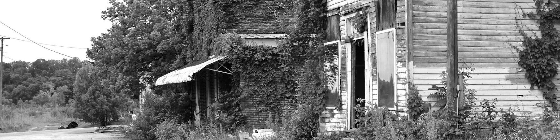 ghost town, missouri.
#ghosttown #architecture #old #smalltowns #abandoned