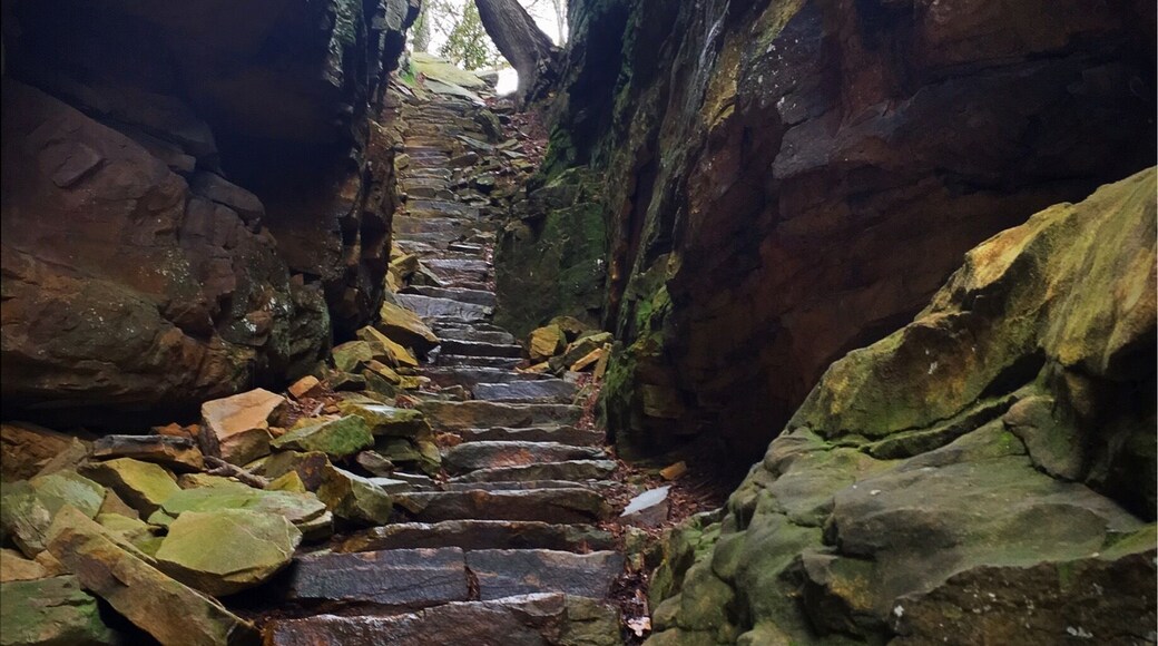 Great Stone Door in Savage Gulf