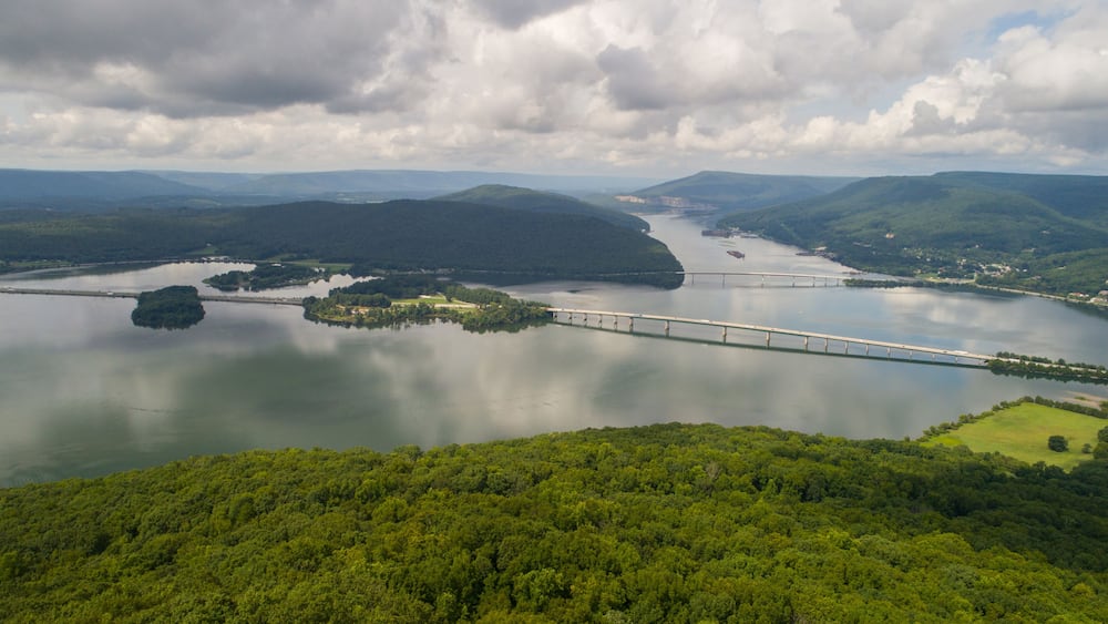 Aerial image Tennessee River