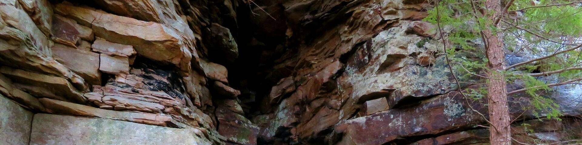 I love seeing unusual rock formations. Can you see the heart ❤