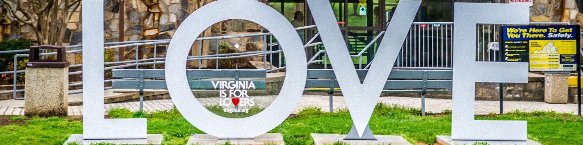 Love sign at the rest area