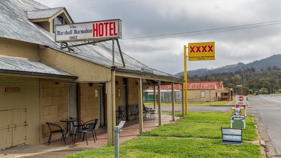 Wallabadah featuring a small town or village and signage