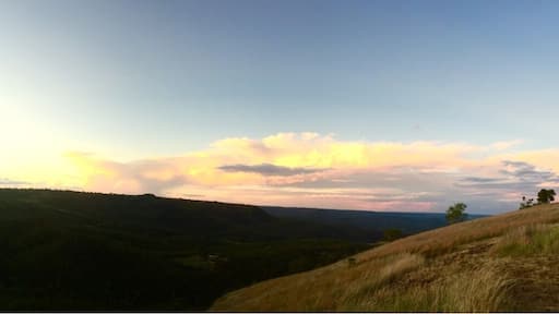 Perfect place to catch a sunrise or sunset in Toowoomba. Even better with a storm rolling in! #australia #thatview #sunset