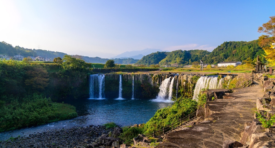 原尻の滝「朝陽の光芒・早朝風景」東洋のナイアガラ Harajiri Waterfall "Choyo no Hikari / Early Morning Scenery" Oriental Niagara 日本2021年(秋)撮影 Taken in 2021 (Autumn), Japan 九州・大分県豊後大野市 Bungoono City, Oita Prefecture, Kyushu