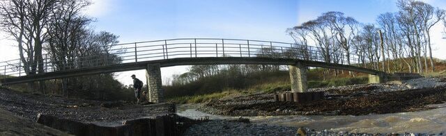 Footbridge over the Howick Burn