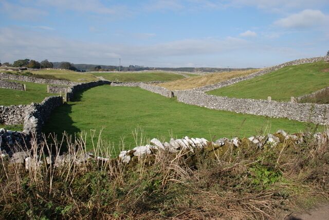 Linen Dale An unusual name for a dale. This is a short shallow dry valley at the head of Middleton Dale. All the water drains in underground watercourses in this limestone area.