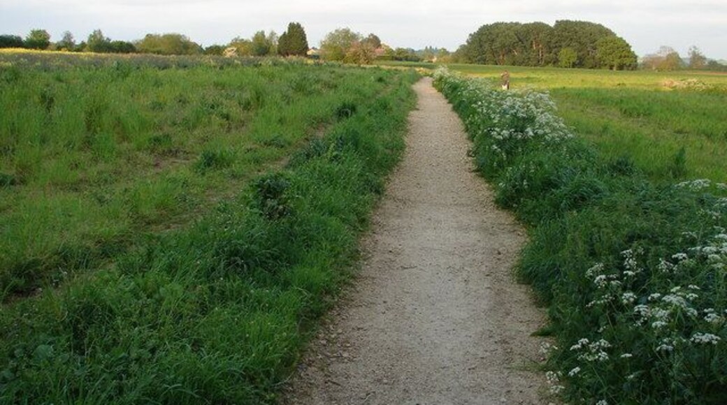 Footpath to Weston-on-Avon Leading from Welford-on-Avon.