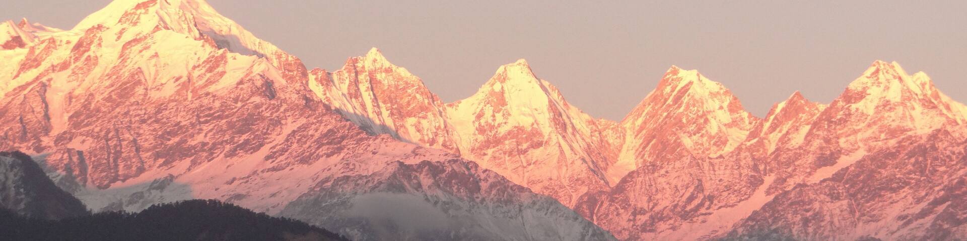 Stunning sunset picture of Panchachuli range from Munsiyari
