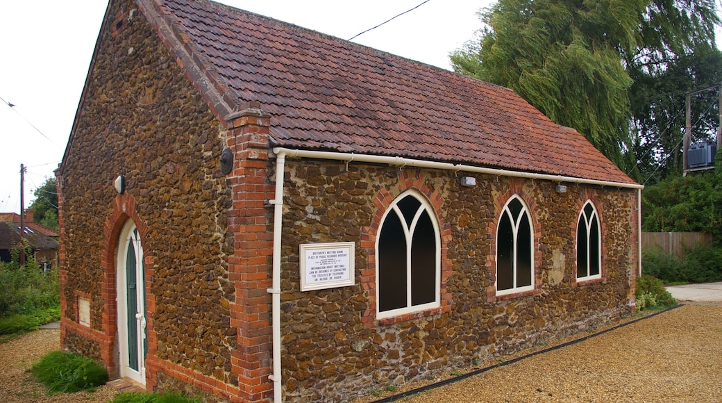 Brethren's Meeting Room, Blackborough End The sign reads: BRETHREN'S MEETING ROOM PLACE OF PUBLIC RELIGIOUS WORSHIP REGISTERED PURSUANT TO PLACES OF WORSHIP REGISTRATION ACT 1855 AND GENERAL RATE ACT 1967 INFORMATION ABOUT MEETINGS CAN BE OBTAINED BY CONTACTING THE TRUSTEES BY TELEPHONE ON 842466 OR 840075