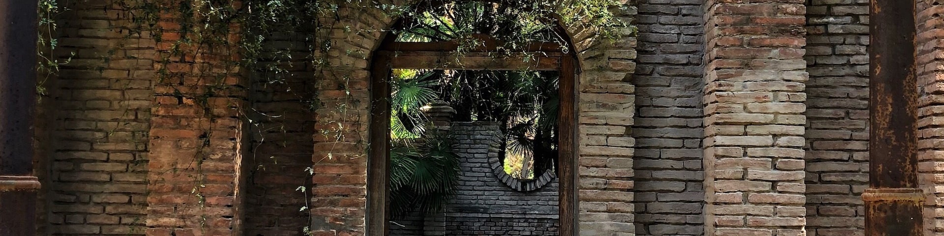 The Roman Baths on the grounds of Viña Santa Rita can be enjoyed by you if you stay there. You’ll feel like royalty.