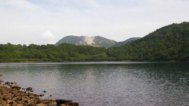 Mt Iwaonupuri and Niseko Onuma Marsh