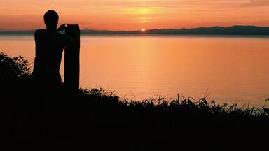 One more along the Mutsu Bay with a special appearance by my husband :) This part of Northern Japan is full of natural beauty and lacking in skyscrapers. When one thinks of Japan, we often think of the big city scenes of Tokyo. Our stay in Northern Japan has shown me how much more Japan has to offer. I will always treasure my time spent in the countryside of this beautiful nation. #goldenhour