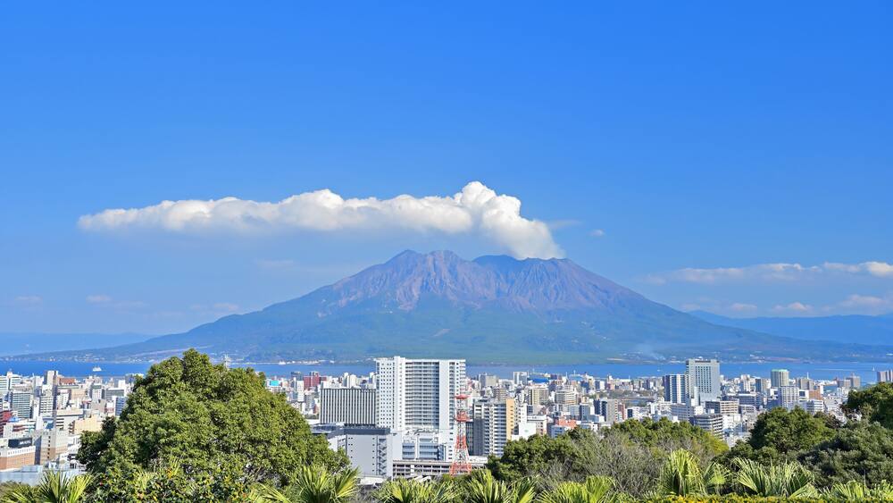 桜島と鹿児島市街 長島美術館からの眺め 鹿児島県鹿児島市