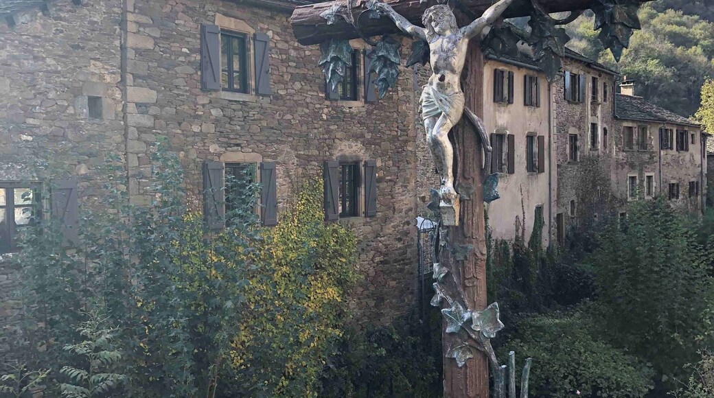 Cross the little river on this old bridge