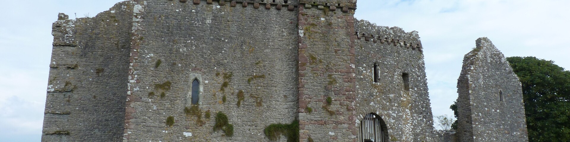 West entrance to Weobley Castle