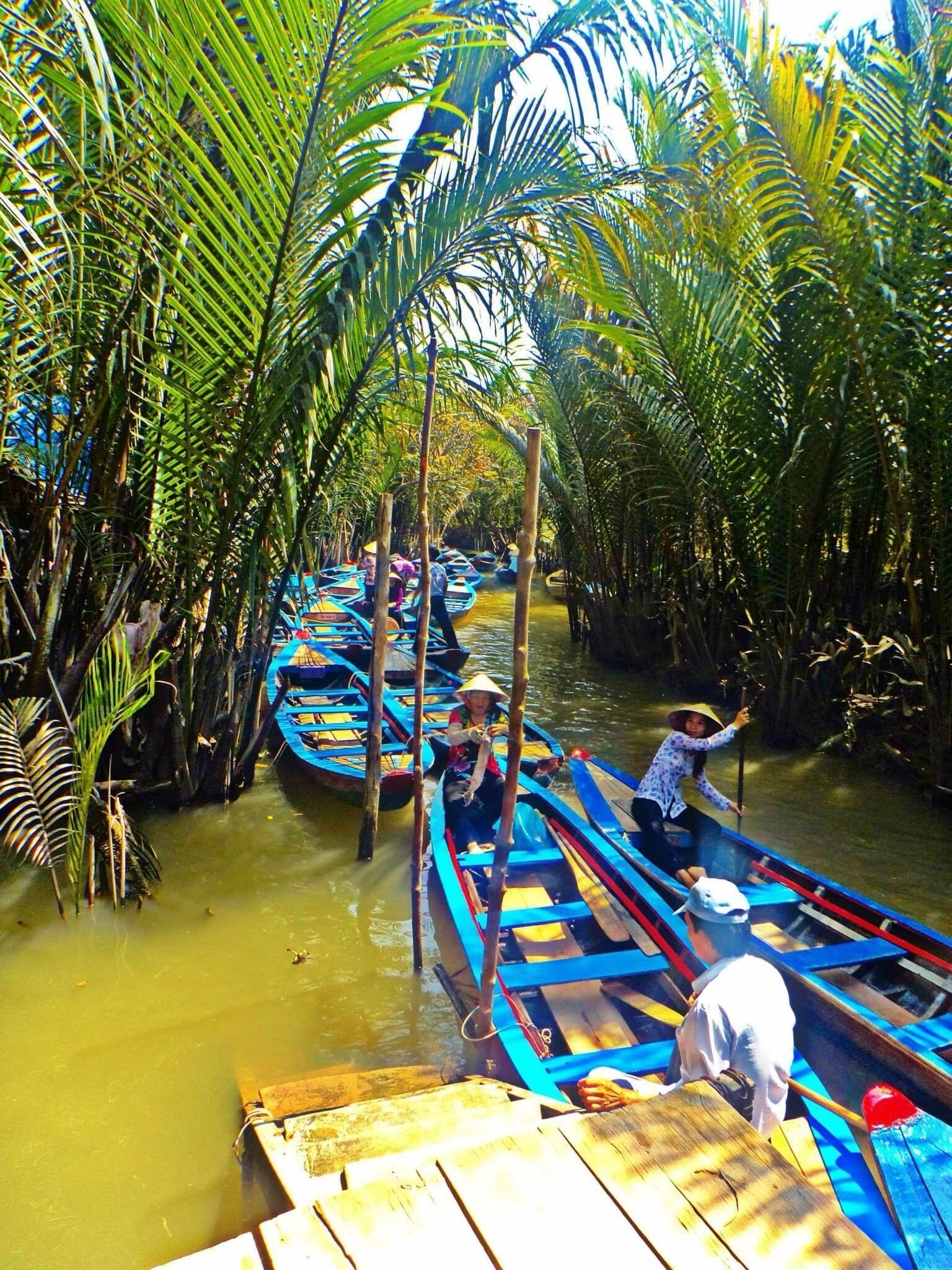 Rows of Boat in Mekong River 
