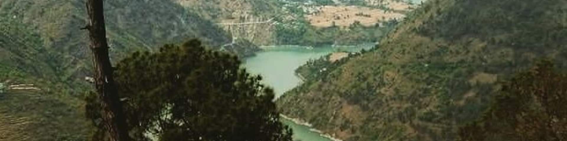 Keep close to nature's heart.. and break clear away, once in a while, and climb a mountain or spend a week in woods. Wash your spirit clean. Happy World Environment Day! 
#gypsyingaround #chameralake #chamba #himachalpradesh #instahimachal #hippieinhills #igers #indianstravellingabroad #indiagram #foreignerstravellinginindia #tripotocommunity #tripplanners #mountains #natgeotravel #natgeoyourshot #nature