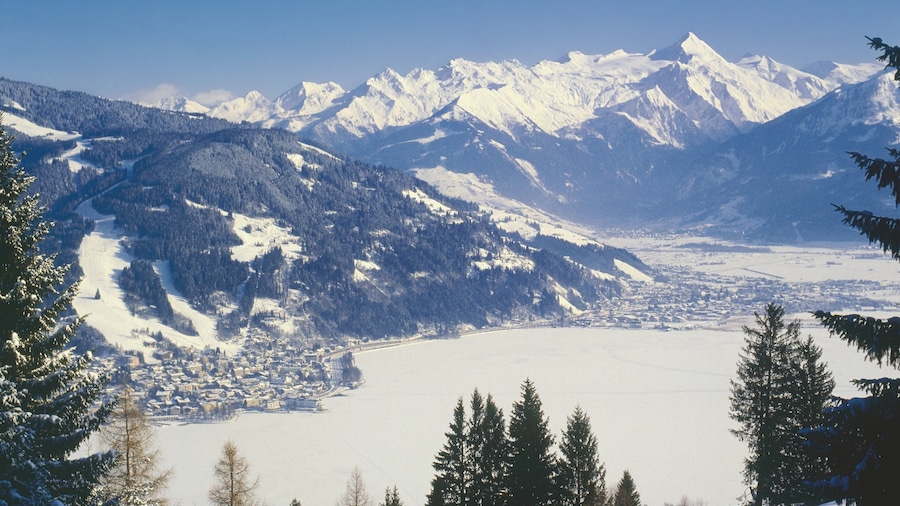 Zell am See featuring snow, mountains and landscape views