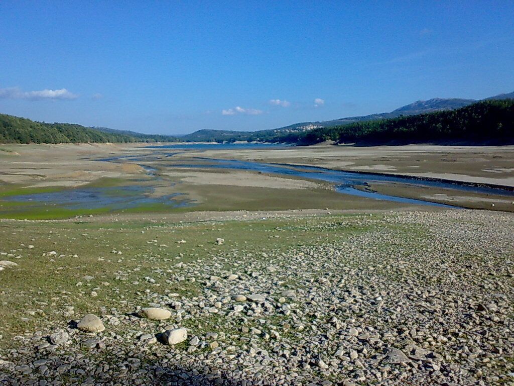 Diga del Pertusillo in secca (1)