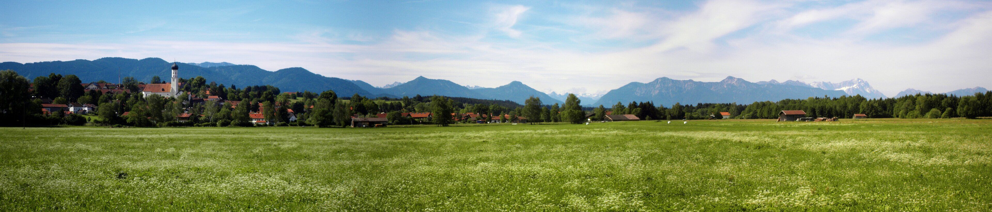 Königsdorf und die Alpen