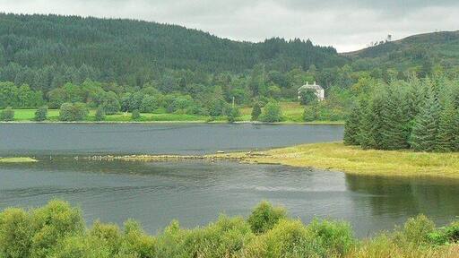 Loch Gair and Asknish Looking across part of Loch Gair towards a house at Asknish (GR NR928914)
