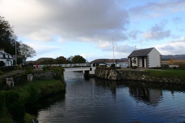 Bellanoch Bridge A road bridge over the Crinan Canal at Bellanoch.