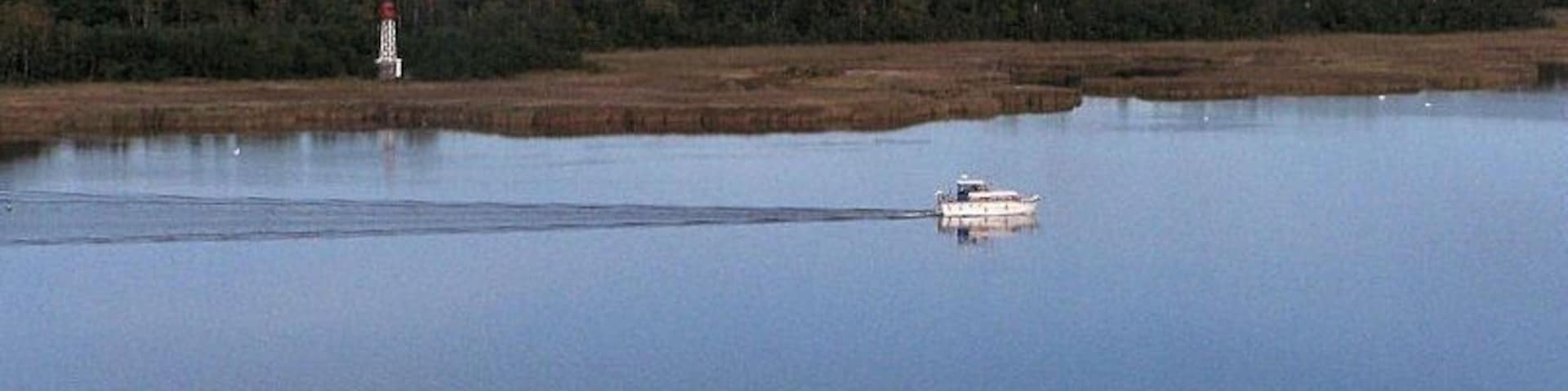 Nationalpark Vorpommersche Boddenlandschaft, Blick von Barhöft über den Bock nach Hiddensee
